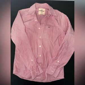 Hollister Men's Casual Button Down in Red